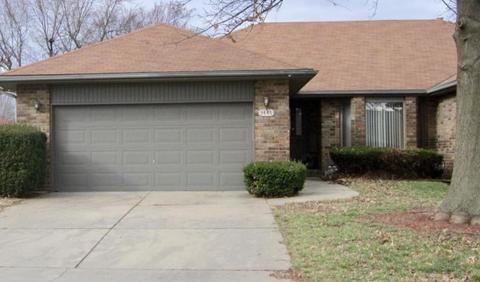 1441 E Woodgate St, Springfield, MO 65804 photo 1