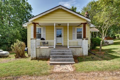 1026 Riverbluff Dr, Ozark, MO 65721 photo 1