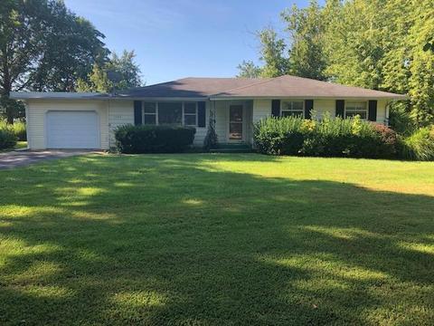 1342 W Washington St, Marshfield, MO 65706 photo 1