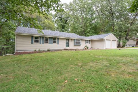 6403 E Skyline Dr, Springfield, MO 65809 photo 1