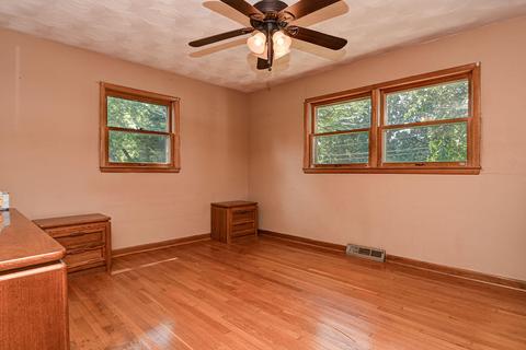 2816 N Missouri Ave, Springfield, MO 65803 photo 18