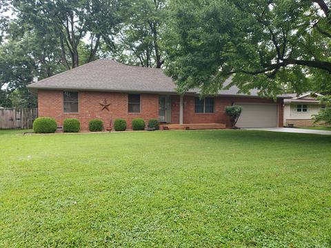 2325 S Barcliff Ave, Springfield, MO 65804 photo 1