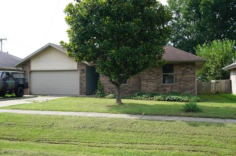 3134 W Calhoun St, Springfield, MO 65802 photo 1