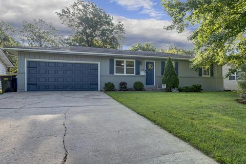 1610 S Catalina Ave, Springfield, MO 65804 photo 1