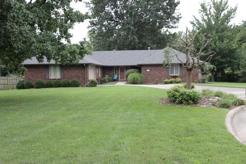 2166 S Bruce Ct, Springfield, MO 65804 photo 1