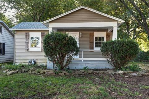 2242 N Farmer Ave, Springfield, MO 65803 photo 1