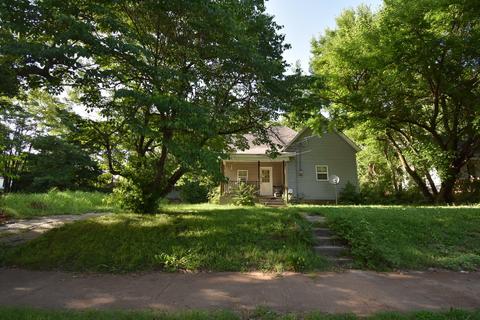 651 W Lynn St, Springfield, MO 65802 photo 1