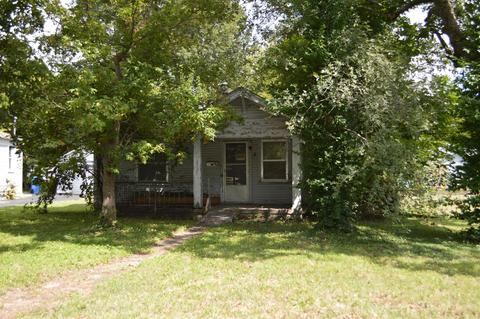 2132 N Rogers Ave, Springfield, MO 65803 photo 1