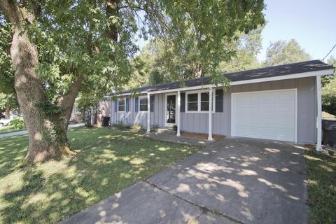 1041 Mccanse St, Springfield, MO 65803 photo 1