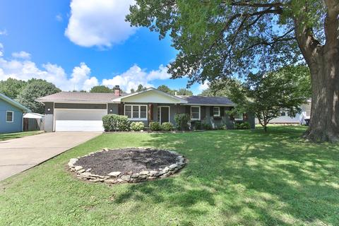 1117 W Highland St, Springfield, MO 65807 photo 1