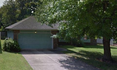 1035 S Ventura Ave, Springfield, MO 65804 photo 1