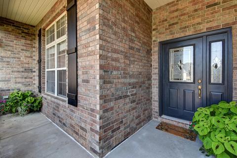 2707 W Executive Cir, Ozark, MO 65721 photo 2