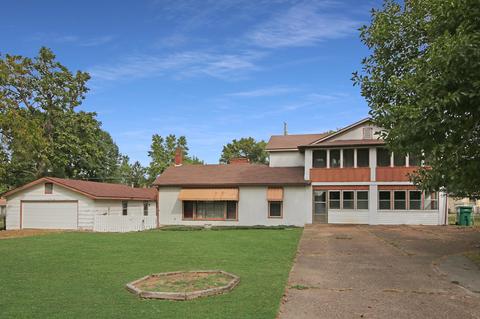 823 E State St, Mountain Grove, MO 65711 photo 1