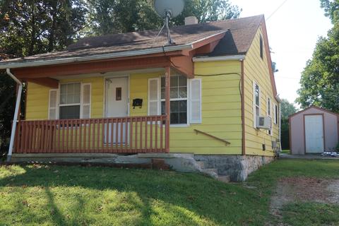 908 W Della St, Springfield, MO 65803 photo 1