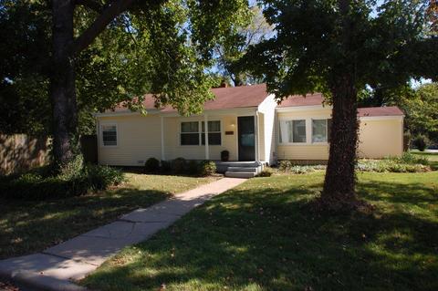 1366 S Newton Ave, Springfield, MO 65807 photo 1