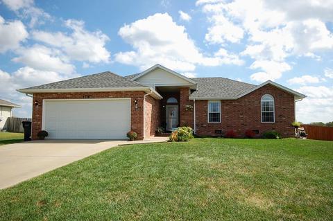 718 Berry Ln, Willard, MO 65781 photo 1