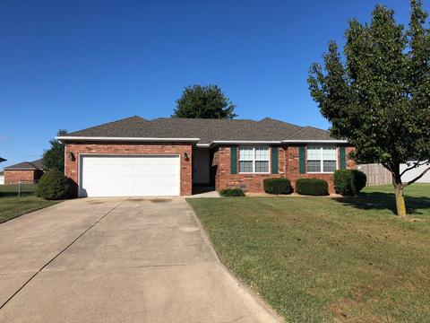 735 Aspen St, Marshfield, MO 65706 photo 1