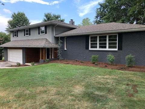 2128 S Bruce Ct, Springfield, MO 65804 photo 1