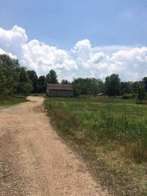 975 Victoria St, Marshfield, MO 65706 photo 1