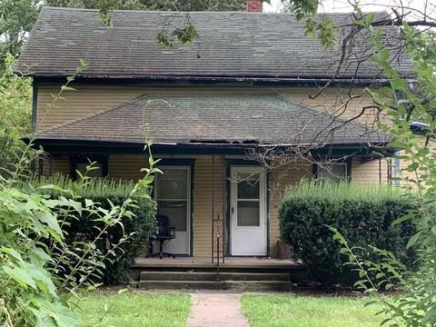 1601 W Catalpa St, Springfield, MO 65806 photo 1