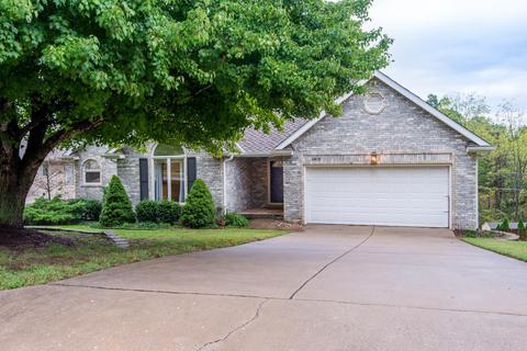 4818 S Wellington Dr, Springfield, MO 65810 photo 1