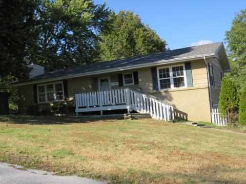 103 W Wren St, Ozark, MO 65721 photo 1