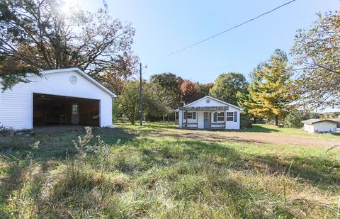 488 E 380th Rd, Dunnegan, MO 65640 photo 1
