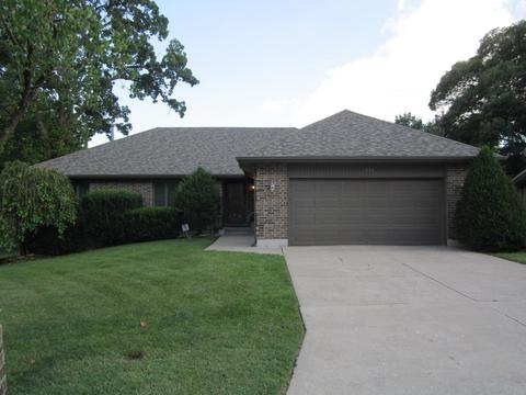1230 S Bruce Ct, Springfield, MO 65804 photo 1