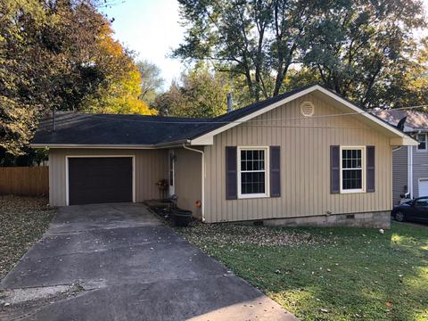 1134 W Kerr St, Springfield, MO 65803 photo 1