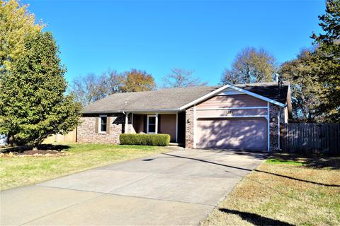 1734 S Burks Ave, Springfield, MO 65807 photo 1