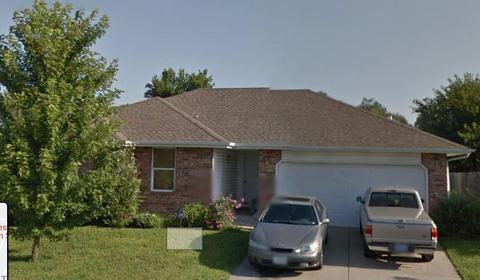 3235 W Bergman St, Springfield, MO 65803 photo 1