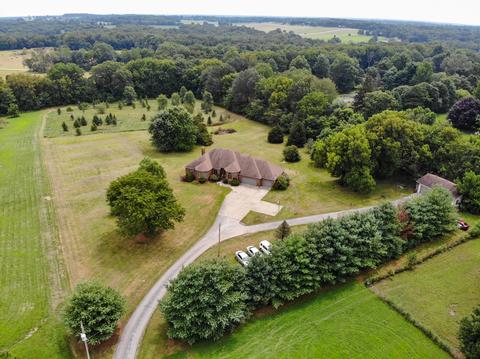 4726 E Deer Valley Ln, Springfield, MO 65802 photo 1