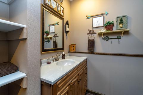 561 E Katella Cir, Nixa, MO 65714 photo 29