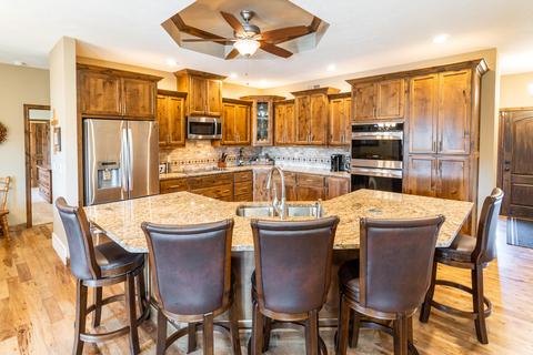561 E Katella Cir, Nixa, MO 65714 photo 10