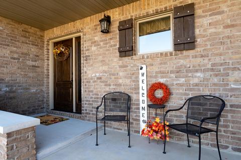 561 E Katella Cir, Nixa, MO 65714 photo 4