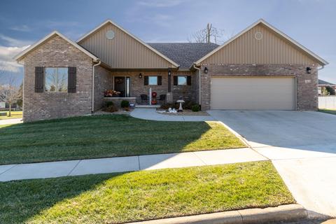561 E Katella Cir, Nixa, MO 65714 photo 1