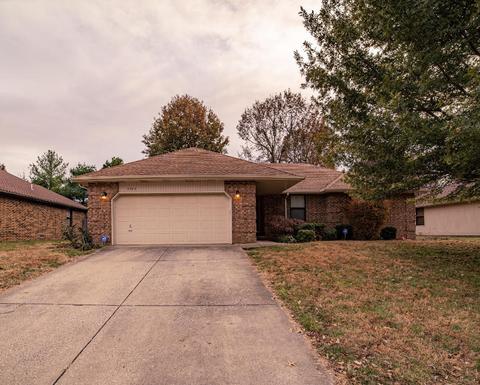 3980 W Tracy St, Springfield, MO 65807 photo 1