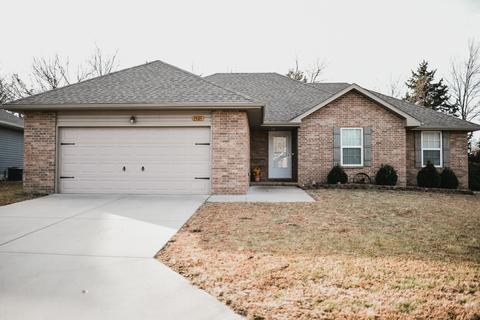 4424 E Chipmunk Ln, Joplin, MO 64801 photo 1