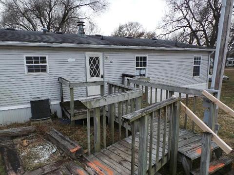 204 E Leslie Ave, Walker, MO 64790 photo 1