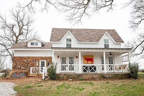 8518 N Farm Road 161, Springfield, MO 65803 photo 1