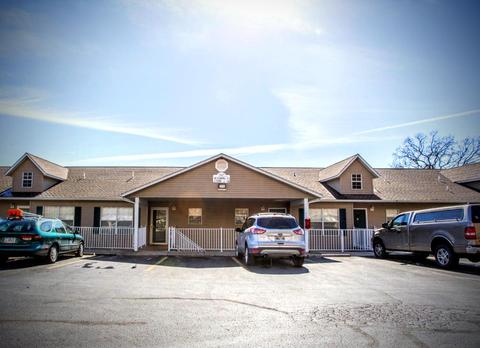 32 Golfshores Dr #27, Branson, MO 65616 photo 1