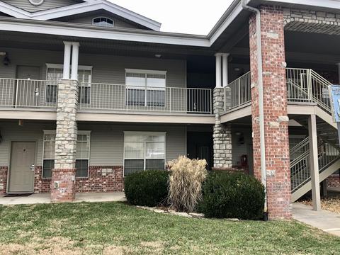 201 Golf View Dr #1-12, Branson, MO 65616 photo 1