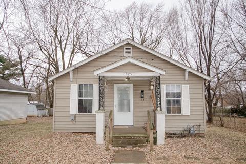 2041 N Travis Ave, Springfield, MO 65803 photo 1