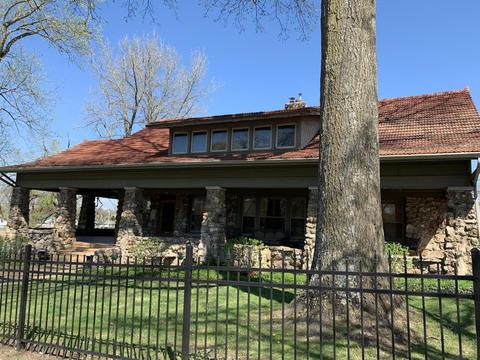 605 E State St, Mountain Grove, MO 65711 photo 1