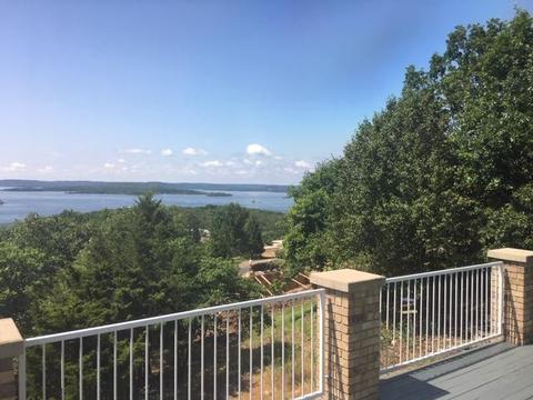 215 Catalina Dr, Branson, MO 65616 photo 1