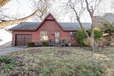 1240 S Plaza Ave, Springfield, MO 65804 photo 1