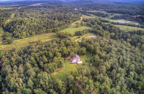 1806 Pack Rd, Noel, MO 64854 photo 1