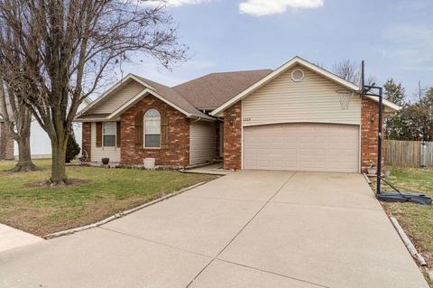 1223 W Mcguffey St, Ozark, MO 65721 photo 1