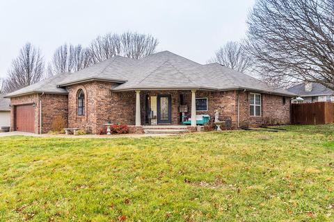 101 Pebble Creek Ln, Willard, MO 65781 photo 1