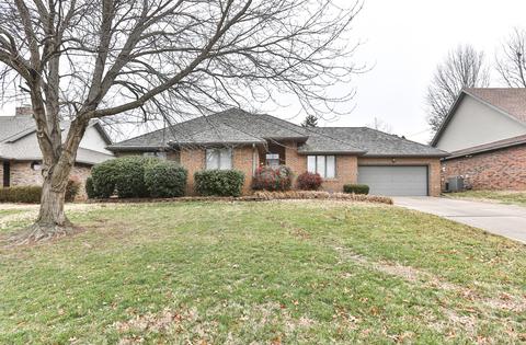 3109 E Impala Ct, Springfield, MO 65804 photo 1